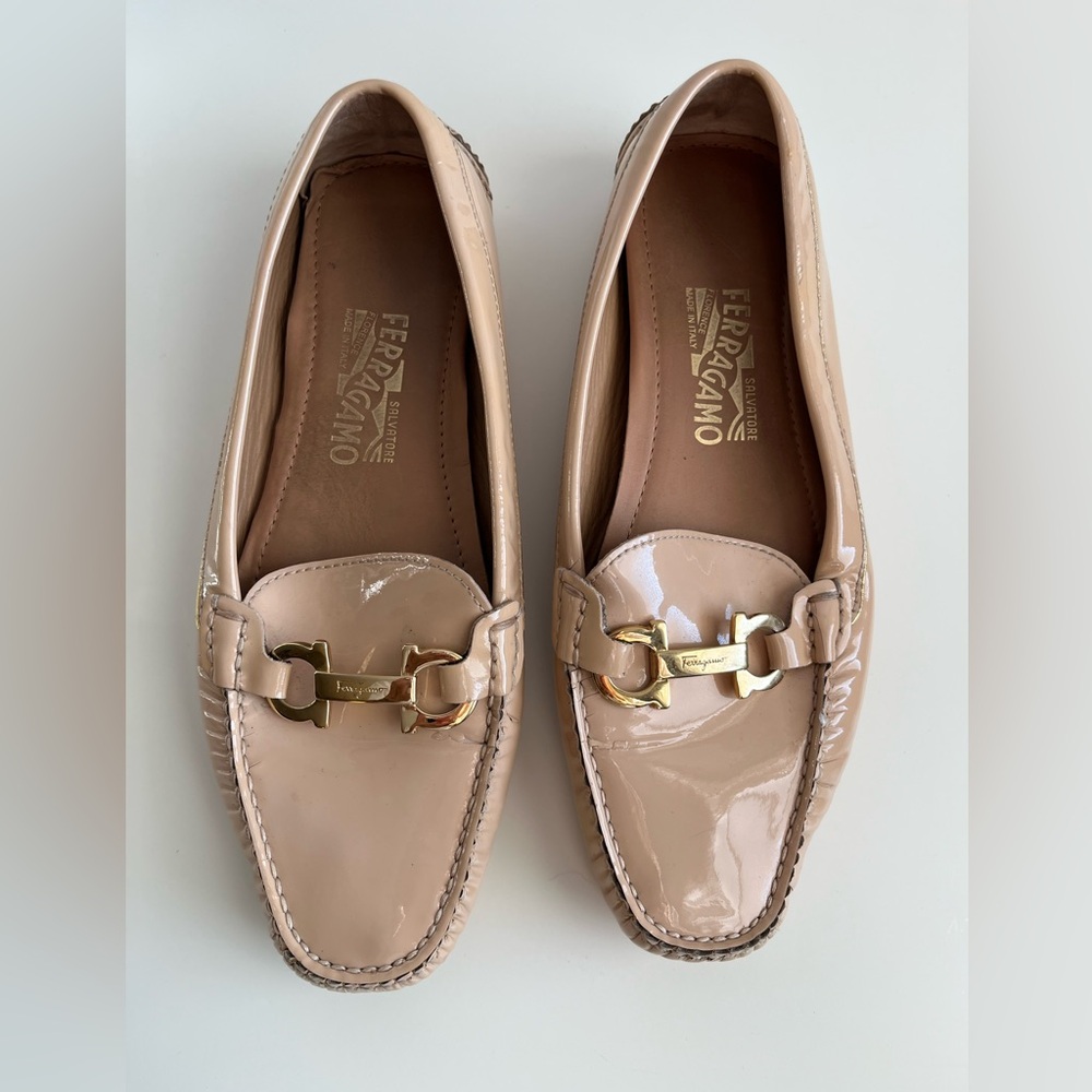 Salvatore Ferragamo patent leather loafers, sz 9
